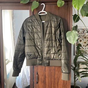Lululemon non stop bomber reversible